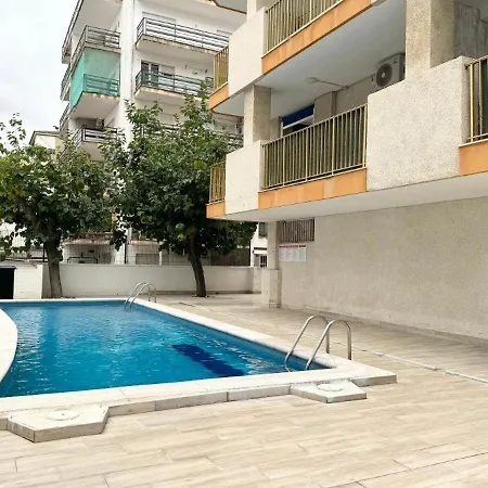 Hogaristic - Elegante Con Piscina Appartamento